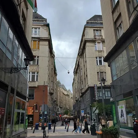 Walking Street-t Budapešť